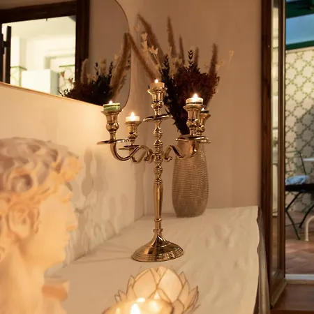 Theatrum Domus Pompei Rom