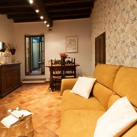 Apartment Theatrum Domus Pompei Rome